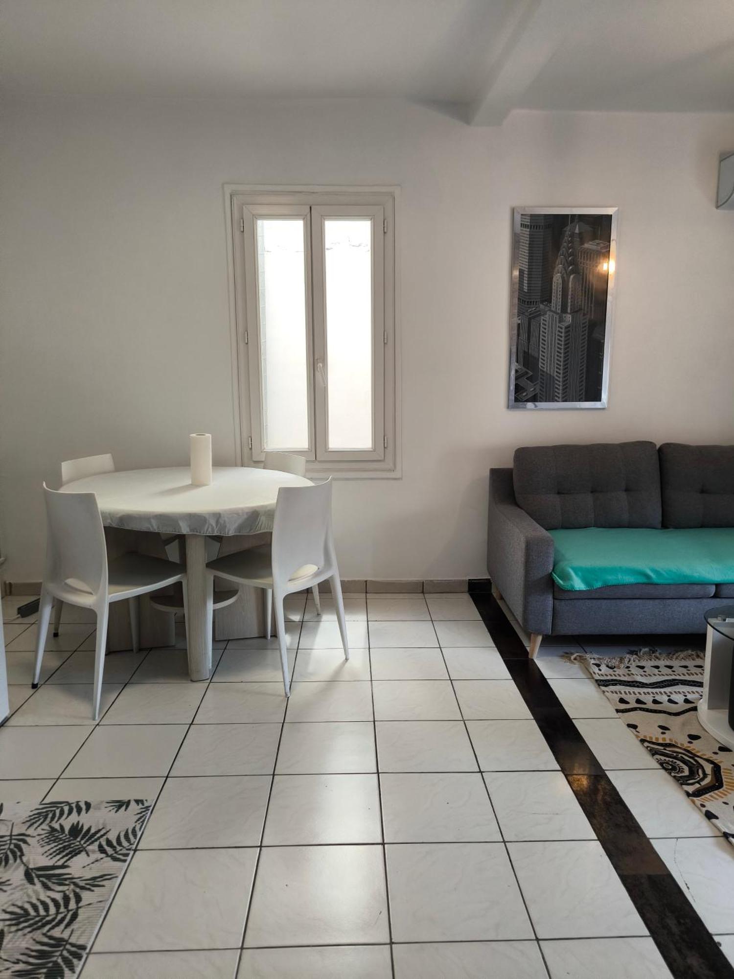 F1 200 Metre De La Gare Apartment Perpignan Exterior photo