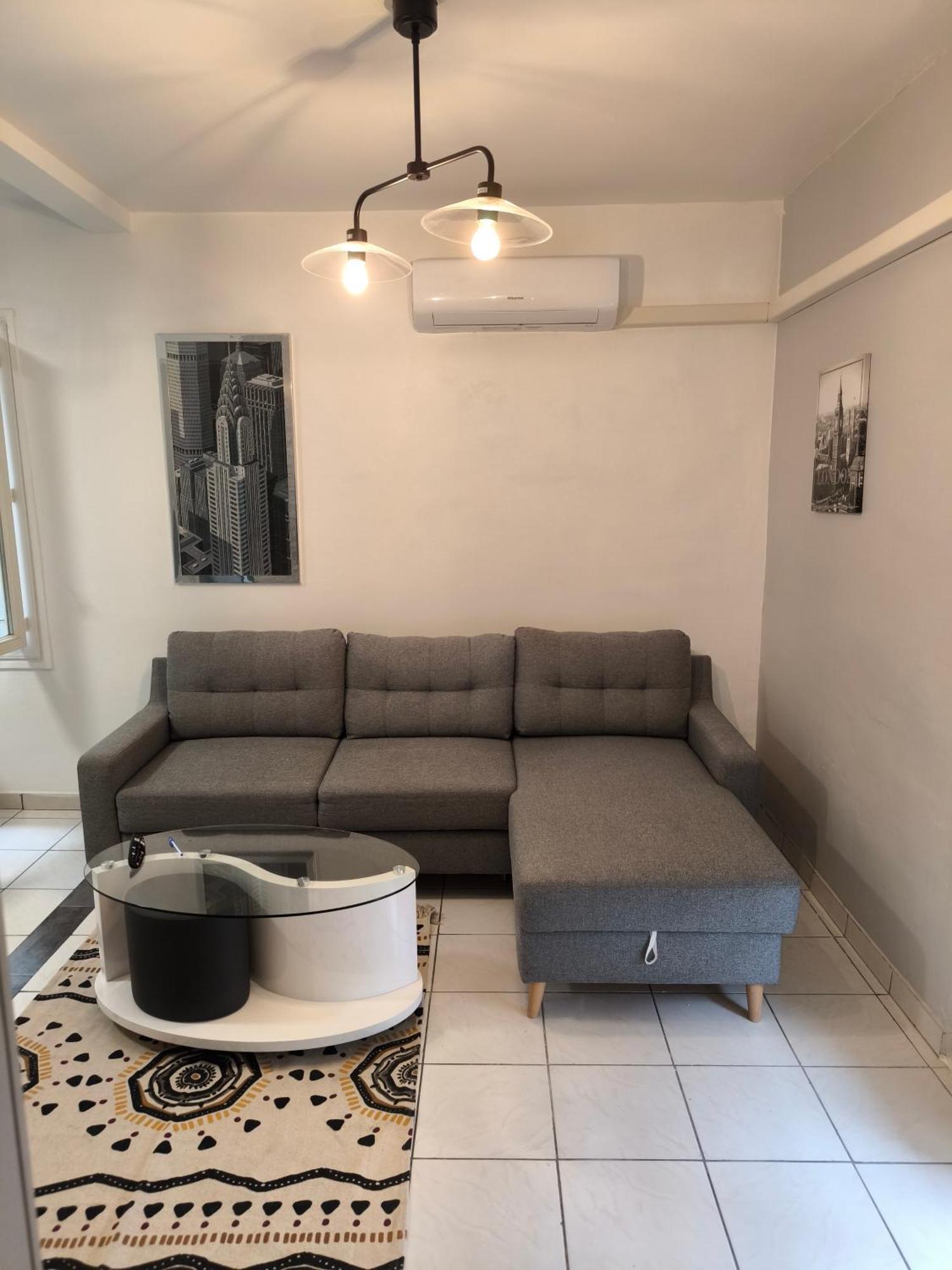F1 200 Metre De La Gare Apartment Perpignan Exterior photo