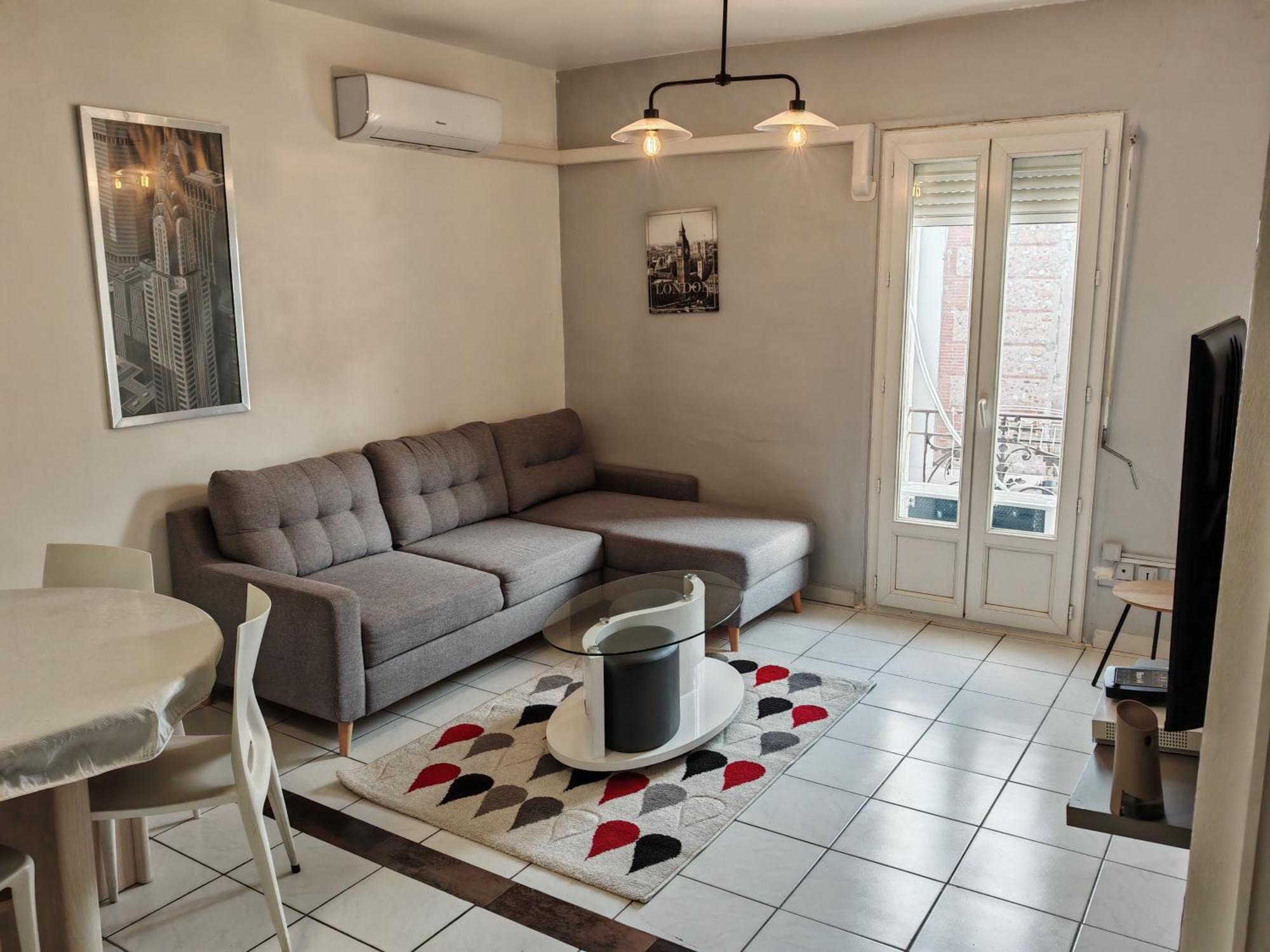 F1 200 Metre De La Gare Apartment Perpignan Exterior photo